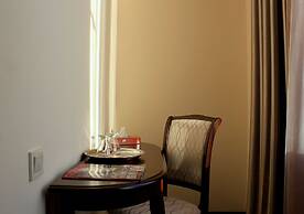 Zenith Hotel