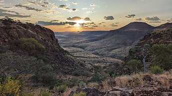 Etendeka Mountain Camp