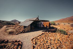 Etendeka Mountain Camp