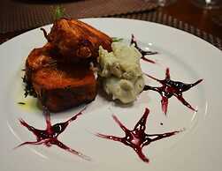 Ville de Montagne Hotel