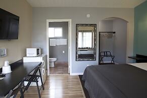 Lodge at 32nd