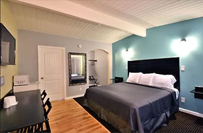 Lodge at 32nd