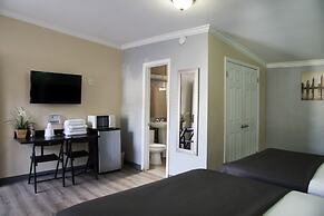 Lodge at 32nd