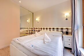 Apartinfo Island Apartments