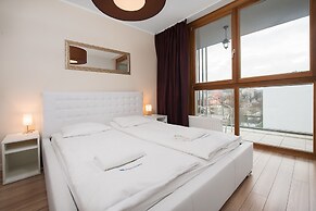 Apartinfo Island Apartments