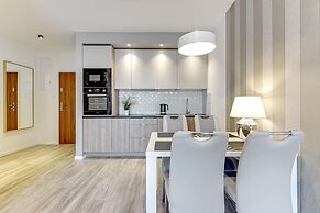 Apartinfo Island Apartments