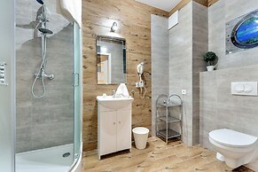 Apartinfo Island Apartments