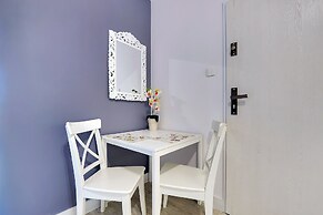 Apartinfo Island Apartments