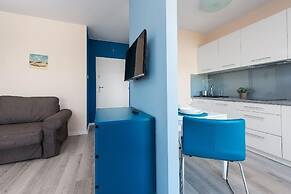 Apartinfo Island Apartments