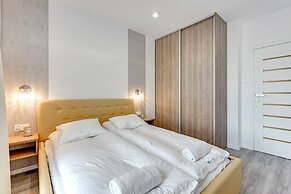 Apartinfo Island Apartments