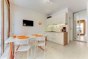 Apartinfo Island Apartments