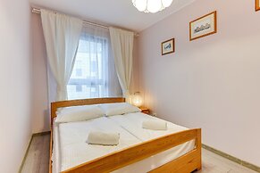 Apartinfo Island Apartments