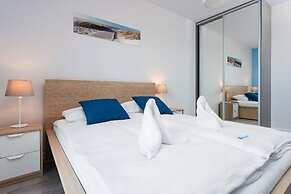 Apartinfo Island Apartments