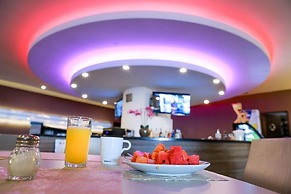 Hotel Glow Point - Mulza