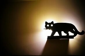 Smokey Cat B&B