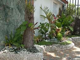 Eden Resort