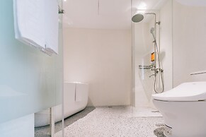 Meistay Art Gallery Hotel