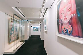Meistay Art Gallery Hotel