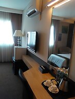 Grand Medallion Hotel