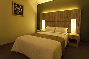 Grand Medallion Hotel