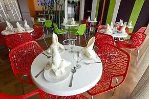 Grand Medallion Hotel