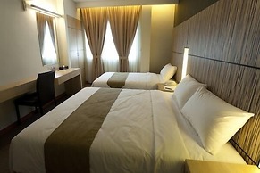 Grand Medallion Hotel