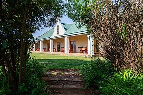 Mooiplaas Guesthouse