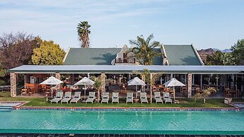 Mooiplaas Guesthouse