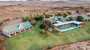 Mooiplaas Guesthouse