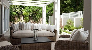 Sea Five Boutique Hotel