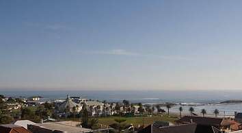 Sea Five Boutique Hotel