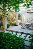 Sea Five Boutique Hotel