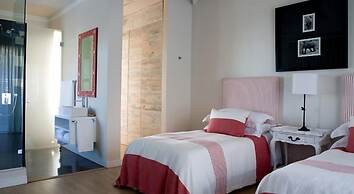 Sea Five Boutique Hotel