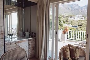 Sea Five Boutique Hotel