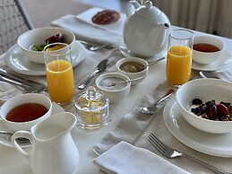 Sea Five Boutique Hotel