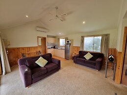 Golden Heritage Cottages