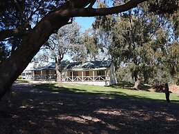 Golden Heritage Cottages