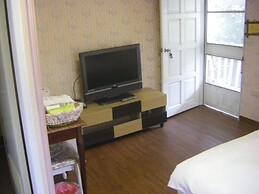 Meihua Lake Leisure Farm