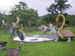 Meihua Lake Leisure Farm