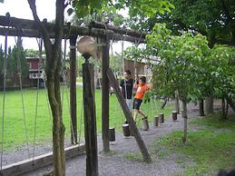 Meihua Lake Leisure Farm