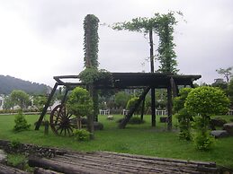 Meihua Lake Leisure Farm
