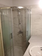 Alexandra Guesthouse