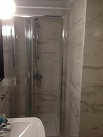 Alexandra Guesthouse