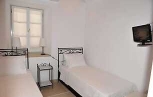 Alexandra Guesthouse