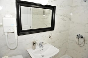 Alexandra Guesthouse