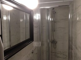 Alexandra Guesthouse