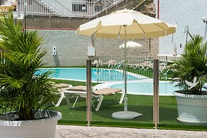 Apartamentos Montesol