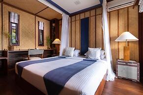 Yathra Houseboat