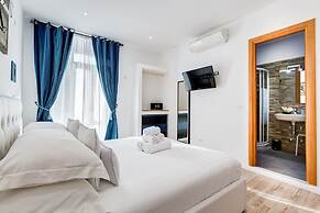 Ripetta Central Suites
