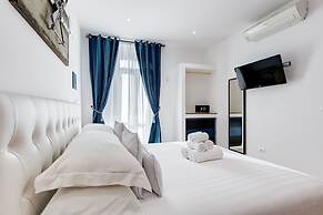 Ripetta Central Suites